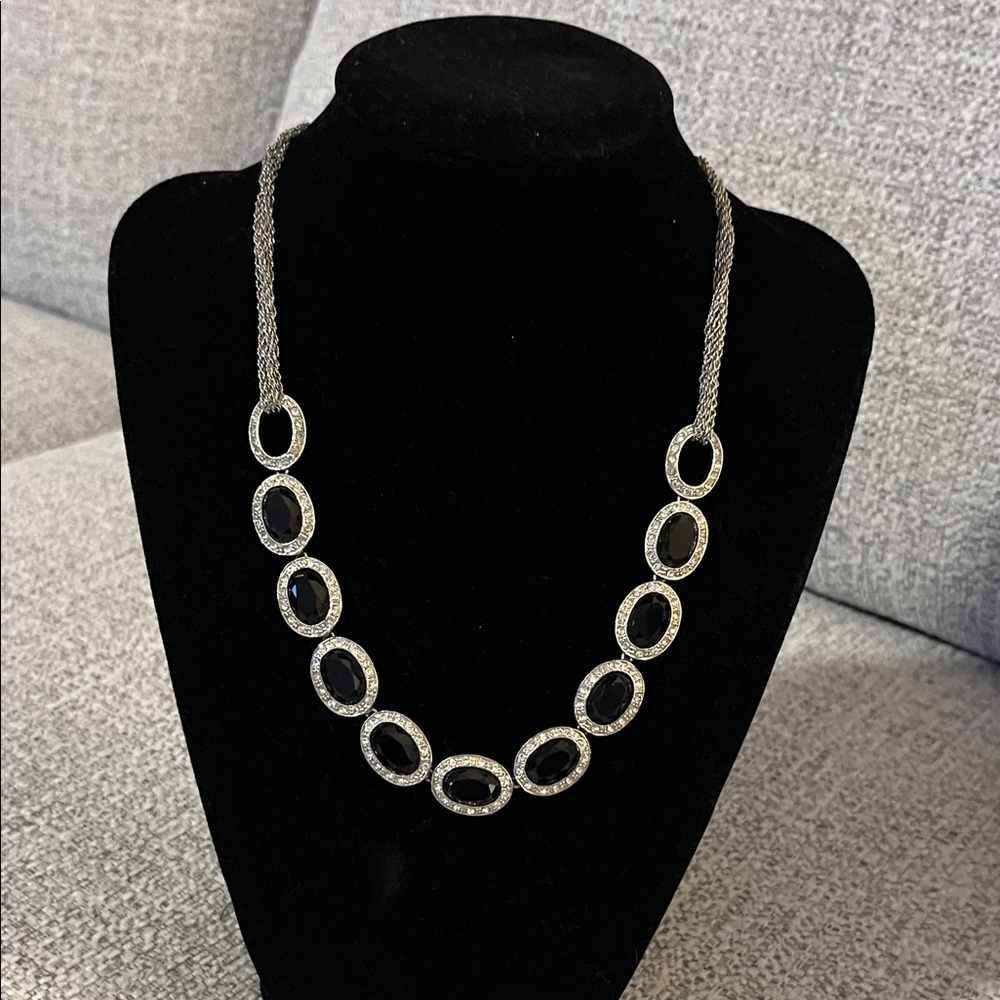 Vintage Monet Silver Necklace with‎ Black Faceted Ovals